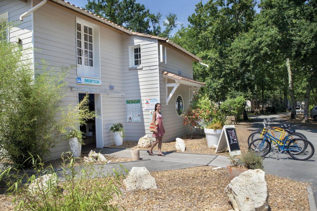 Camping Officiel Siblu Domaine De Soulac Εξωτερικό φωτογραφία